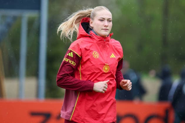 Herzogenaurach, Germany, April 12, 2026 International match preparation for the womens World Cup qualifier against Austria Training in Herzogenaurach In the picture Camilla Küver Kuever Germany Copyright: HMBxMedia MadeleinexFantini