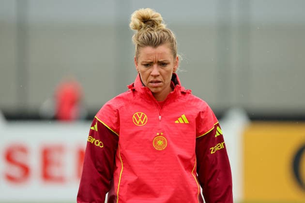 Herzogenaurach, Germany, April 12, 2026 International match preparation for the womens World Cup qualifier against Austria Training in Herzogenaurach In the picture Linda Dallmann Germany Copyright: HMBxMedia MadeleinexFantini