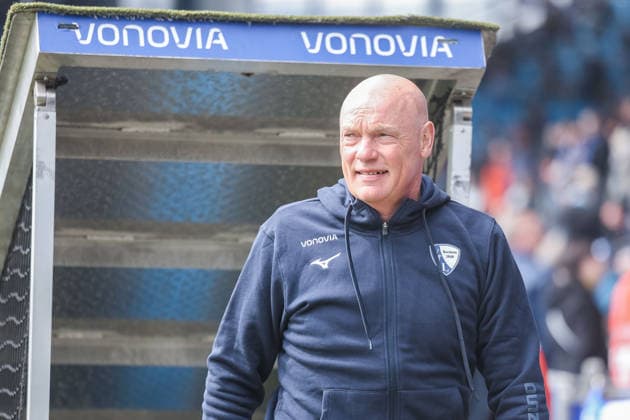 Soccer 2 Bundesliga 29 Matchday VfL Bochum Eintracht Braunschweig on 12 04 2026 at Vonovia Ruhrstadion in Bochum Uwe Rösler Coach Head Coach Bochum DFL regulations prohibit any use of photographs as image sequences and or quasi video xJRx