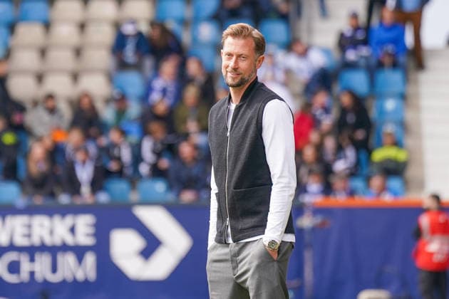Germany Soccer 2 Bundesliga 2025 2026, Matchday 29 VfL Bochum vs Eintracht Braunschweig Vonovia Ruhrstadion Lars Kornetka Coach, Eintracht Braunschweig Facial expression, facial expression, emotion Copyright: xJOERANxSTEINSIEKx