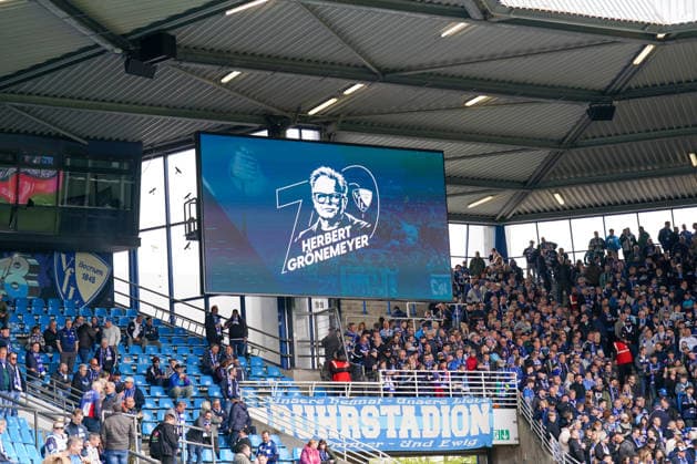 Germany Football 2 Bundesliga 2025 2026, 29 Matchday VfL Bochum vs Eintracht Braunschweig Vonovia Ruhrstadion Herbert Groenemeyer, 70th birthday, anniversary, stadium display, video wall, portrait, tribute, music legend, Ruhr area, culture, fans, tribute, spectators, club environment, emotion, home reference, celebration, event, football environment, blue and white, mood, public Copyright: xJOERANxSTEINSIEKx