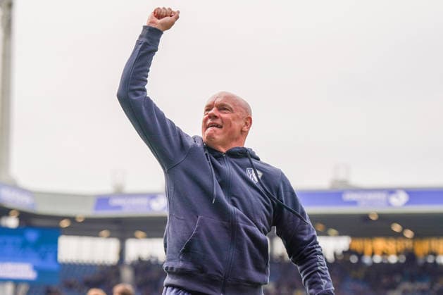 Germany Soccer 2 Bundesliga 2025 2026, 29 Matchday VfL Bochum vs Eintracht Braunschweig Vonovia Ruhrstadion Uwe Rösler Uwe Roesler Uwe Rosler Coach, VfL Bochum Joy, emotions, jubilation, goal and goal celebration Copyright: xJOERANxSTEINSIEKx