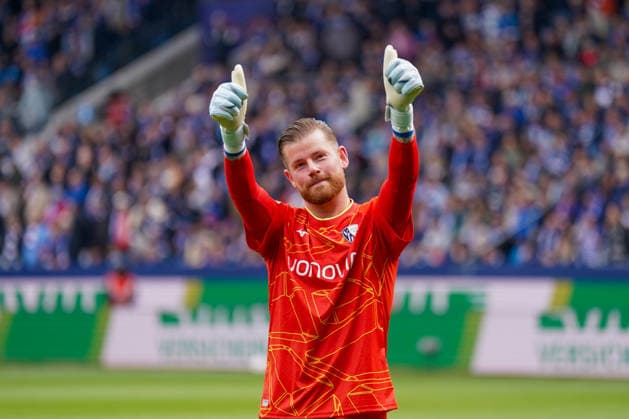 Germany Soccer 2 Bundesliga 2025 2026, Matchday 29 VfL Bochum vs Eintracht Braunschweig Vonovia Ruhrstadion Timo Horn VfL Bochum, 1 Gesture, Gesture, Emotion Copyright: xJOERANxSTEINSIEKx