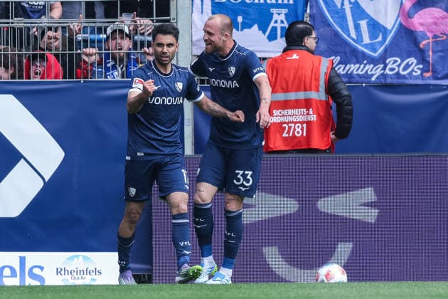 Soccer 2 Bundesliga 29 Matchday VfL Bochum Eintracht Braunschweig on 12 04 2026 at the Vonovia Ruhrstadion in Bochum Goal juel to 1 0 by Gerrit Holtmann Bochum DFL regulations prohibit any use of photographs as image sequences and or quasi video xJRx