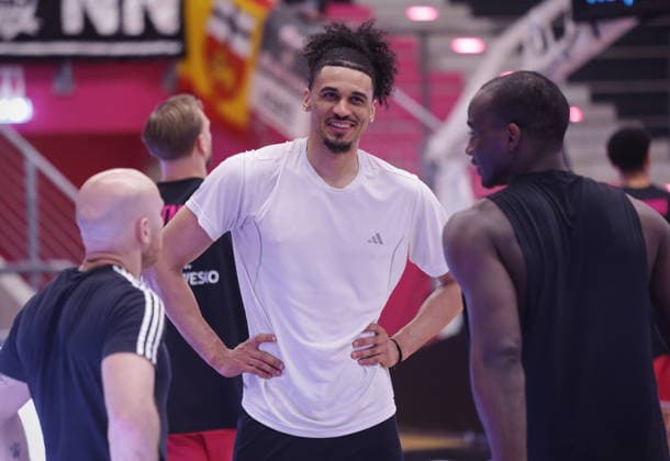 Jonathan Bähre Baehre Telekom Baskets Bonn vs Basketball Löwen Loewen Braunschweig 29 Speiltag Saison 2025 26