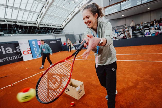 TENNIS - WTA, Tennis Damen Upper Austria Ladies Linz LINZ,AUSTRIA,12.APR.26 - TENNIS - WTA Tour, Upper Austria Ladies Linz. Image shows participants.  GEPAxpictures xAlexanderxSolc