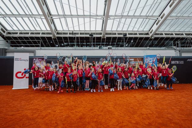 TENNIS - WTA, Tennis Damen Upper Austria Ladies Linz LINZ,AUSTRIA,12.APR.26 - TENNIS - WTA Tour, Upper Austria Ladies Linz. Image shows participants.  GEPAxpictures xAlexanderxSolc