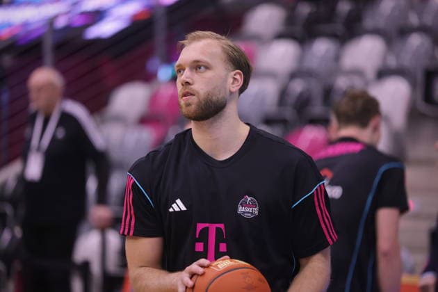 Melvin Jostmann Telekom Baskets Bonn vs Basketball Löwen Loewen Braunschweig 29 Speiltag Saison 2025 26