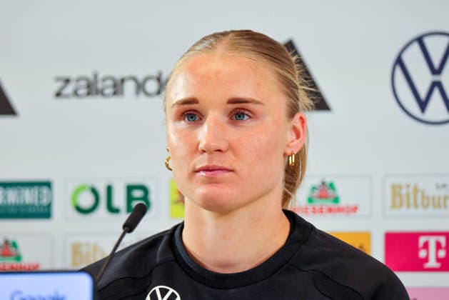Herzogenaurach, Germany, April 12, 2026 International match preparations for the Womens World Cup qualifier against Austria Press conference in Herzogenaurach Pictured Copyright: HMBxMedia MadeleinexFantini