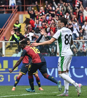 Fp Genova 12 04 2026 - campionato di calcio serie A Genoa-Sassuolo foto Fabrizio Patrucco Image nella foto: esultanza gol Caleb Ekuban 