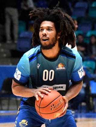 12 04 2026, xokbx, Basketball easyCredit BBL Bundesliga, Frankfurt Skyliners MLP Academics Heidelberg v l Tyger Campbell Fraport Skyliners Frankfurt am Ball DFL DFB REGULATIONS PROHIBIT ANY USE OF PHOTOGRAPHS as IMAGE SEQUENCES and or QUASI VIDEO Frankfurt am Main