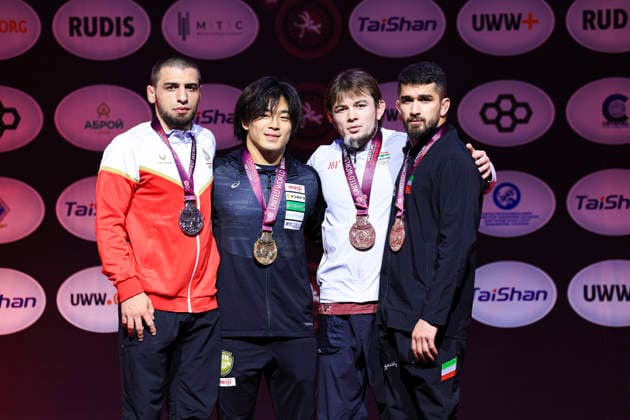 Senior Wrestling Asian Championships Podium 74kg FS Gold Yoshinosuke Aoyagi JPN , Silver Magomedrasul Asluev BRN , Bronze Mustafo Akhmedov TJK , Amirmohammad Babak Yazdanicherati IRI