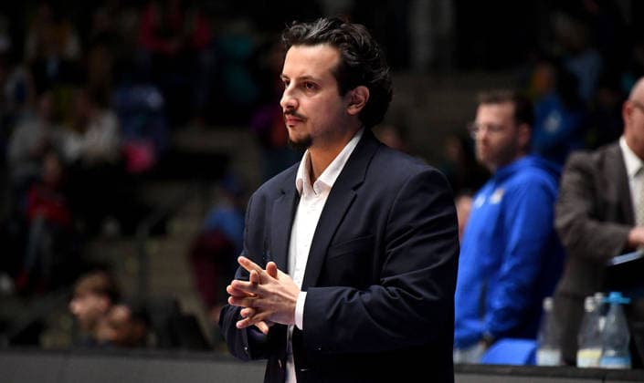12 04 2026, xokbx, Basketball easyCredit BBL Bundesliga, Frankfurt Skyliners MLP Academics Heidelberg v l Sepehr Tarrah Fraport Skyliners Frankfurt Mimik, Gestik DFL DFB REGULATIONS PROHIBIT ANY USE OF PHOTOGRAPHS as IMAGE SEQUENCES and or QUASI VIDEO Frankfurt am Main
