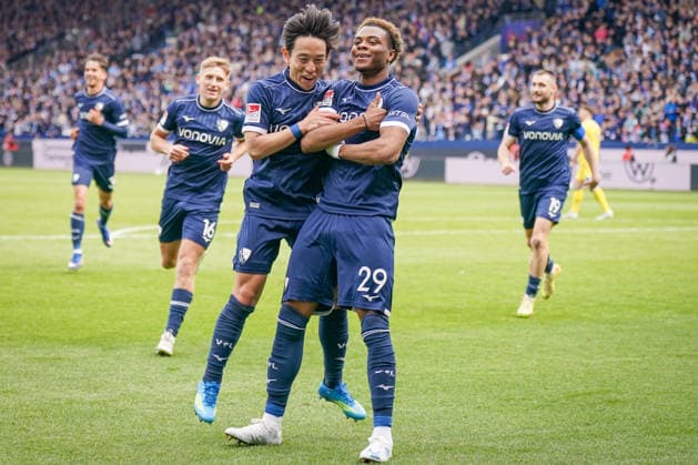 Germany Soccer 2 Bundesliga 2025 2026, Matchday 29 VfL Bochum vs Eintracht Braunschweig Vonovia Ruhrstadion Goal and goal celebration to 3-0 by Farid Alfa Ruprecht VfL Bochum, 29 Joy, emotions, jubilation Koji Miyoshi VfL Bochum, 23 Copyright: xJOERANxSTEINSIEKx
