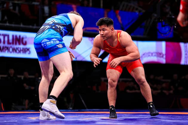Senior Wrestling Asian Championships 92kg FS Iakov Chaplin KGZ df Hade Ayidusi CHN