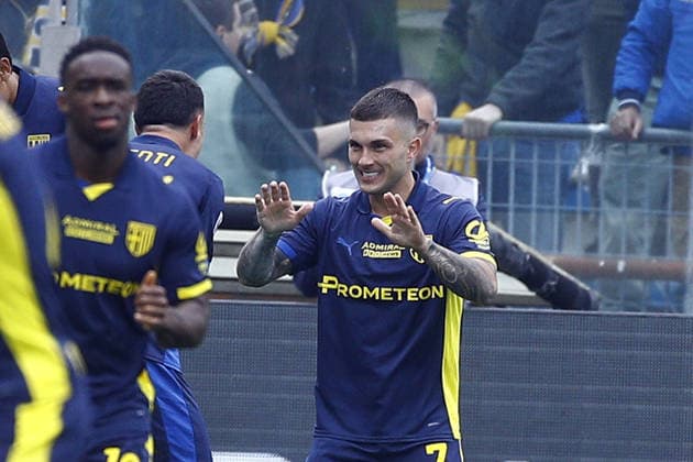Parma Gabriel Strefezza esultanza goal 1-0 during the Serie A soccer match between Parma and Napoli at the Stadio Ennio Tardini di Parma, north west Italy - Domenica , 12 Aprile 2026. - Soccer .  Copyright: xAlbertoxMariani LaPressex