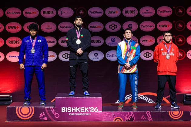 Senior Wrestling Asian Championships Podium 86kg FS - Gold: Kamran Ghorban Ghasempour (IRI), Silver: Mukul Dahiya (IND), Bronze: Alp Arslan Begenjov (TKM), Khidir Kurban A Saipudinov (BRN) *** Senior Wrestling Asian Championships Podium 86kg FS Gold Kamran Ghorban Ghasempour IRI , Silver Mukul Dahiya IND , Bronze Alp Arslan Begenjov TKM , Khidir Kurban A Saipudinov BRN