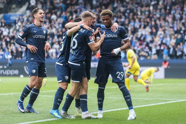 Soccer 2 Bundesliga 29 Matchday VfL Bochum Eintracht Braunschweig on 12 04 2026 at Vonovia Ruhrstadion in Bochum Goal celebration to 3 0 by Farid Alfa Ruprecht Bochum DFL regulations prohibit any use of photographs as image sequences and or quasi video xJRx
