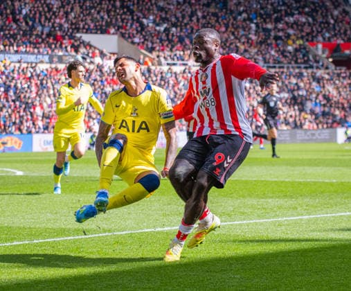 Sunderland v Tottenham Hotspur, Premier League, Football, Stadium of Light, Sunderland UK - 12 Apr 2026 Brian Brobbey of Sunderland Association Football Club fouls Romero of Tottenham Hotspur Sunderland Stadium Of Light Tyne and Wear UK, UK NEWSPAPERS OUT Copyright: xAdamxCookx