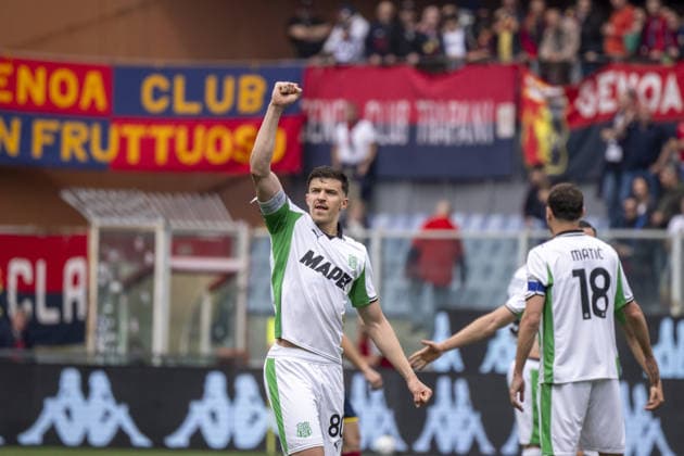 SASSUOLO S CELEBRATION AFTER THE SCORE during Genoa CFC vs US Sassuolo, Italian soccer Serie A match in Genoa, Italy, April 12 2026  Copyright: xJacopoxCane IPAxSportx xipa-agency.netx xx IPA_73911933 IPA_Agency_IPA73911933