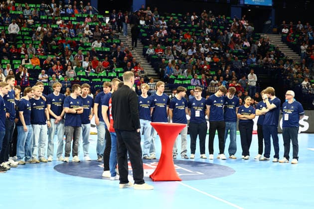 Handball I Men I Season 2025 2026 I Bundesliga I 28 Matchday I HSV Hamburg THW Kiel I 12 04 2026 HSV Hamburg U23 honored for promotion to the 3 Liga Hamburg Barclaycard Arena Hamburg Germany Copyright: xLobeca RalfxHomburgx