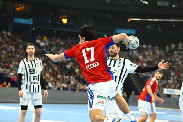 Handball I Men I Season 2025 2026 I Bundesliga I 28 Matchday I HSV Hamburg THW Kiel I 12 04 2026 Kaj Geenen 17, HSV Hamburg Hamburg Barclaycard Arena Hamburg Germany Copyright: xLobeca RalfxHomburgx