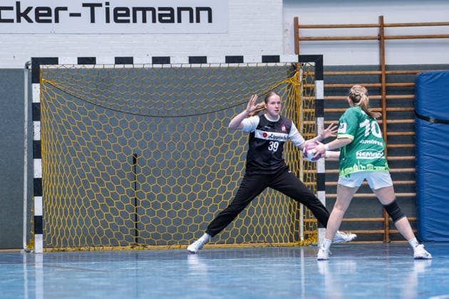 HSG Blomberg Lippe II vs SC SFN Vechta Handball, 3 Liga Nord, Matchday 21, 12 4 2026, Season 2025 2026, Blomberg Anni Schaefersmeier HSG Blomberg Lippe II, 39 on a 7 meter throw Blomberg Sporthalle an der Ulmenallee Germany