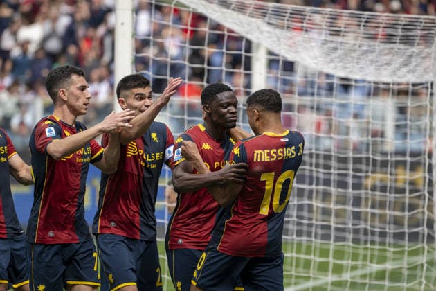 CALCIO - Serie A - Genoa CFC vs US Sassuolo GENOA S VELEBRATION AFTER CALEB EKUBAN S GOAL during Genoa CFC vs US Sassuolo, Italian soccer Serie A match in Genoa, Italy, April 12 2026 Genoa Italy  Copyright: xIPAxSport ABACAx