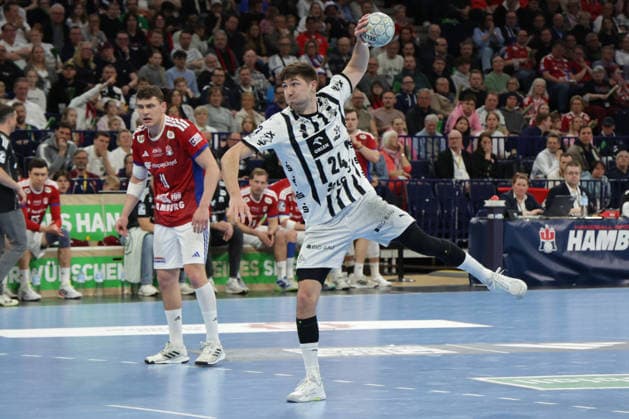2026 04 12 xfsx Daikin HBL Handballl 1 Bundesliga Hamburger Sportverein Handball THW Kiel v l Lukas Zerbe THW Kiel ,24 7 meter throw Copyright: HMBxMedia FernandoxSoares