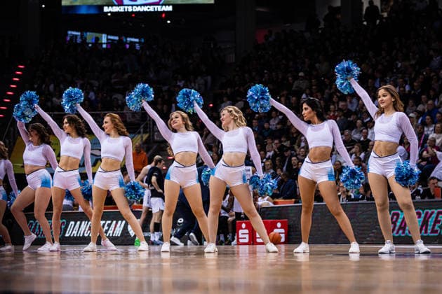 easyCredit Basketball Bundesliga, Telekom Baskets Bonn vs Basketball Löwen Braunschweig, 12 04 2026 The Baskets dance team creates a great atmosphere easyCredit Basketball Bundesliga, Telekom Baskets Bonn vs Basketball Löwen Braunschweig, 12 04 2026, Telekom Dome Bonn Copyright: xBEAUTIFULxSPORTS Derixx