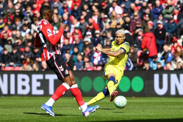SUNDERLAND, ENGLAND, APRIL 12: Richarlison of Tottenham Hotspur takes a shot during a Premier League 2025-26 match between Sunderland and Tottenham Hotspur at Stadium of Light on April 12, 2026 in Sunderland, England. (Photo by Zach Forster Sports Press Photo) Copyright: xZachxForster SportsxPressxPhotox Sportspressphoto_SPR128055