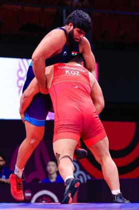 Senior Wrestling Asian Championships 125kg FS Dinesh Dinesh IND df Arslanbek Turdubekov KGZ Copyright: xKostadinxAndonovx xUnitedxWorldxWrestlingx Kostadin Andonov United World Wrestling