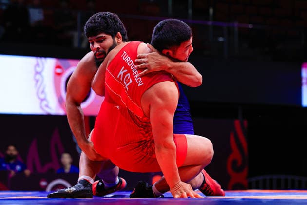 Senior Wrestling Asian Championships 125kg FS Dinesh Dinesh IND df Arslanbek Turdubekov KGZ Copyright: xKostadinxAndonovx xUnitedxWorldxWrestlingx Kostadin Andonov United World Wrestling