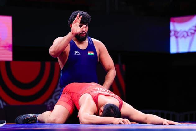 Senior Wrestling Asian Championships 125kg FS Dinesh Dinesh IND df Arslanbek Turdubekov KGZ Copyright: xKostadinxAndonovx xUnitedxWorldxWrestlingx Kostadin Andonov United World Wrestling