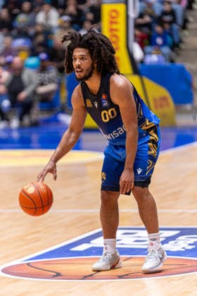 Basketball Bundesliga BBL, Frankfurt Skyliners vs MLP Academics Heidelberg, Süwag Energie Arena Frankfurt am Main 12 04 2026 Basketball Bundesliga BBL, Frankfurt am Main, Germany 12 04 2026 Tyger Campbell Frankfurt Skyliners, 00 am Ball, Basketball Bundesliga BBL, Match of Frankfurt Skyliners vs MLP Academics Heidelberg, Süwag Energie Arena Frankfurt am Main Copyright: xBEAUTIFULxSPORTS Freudensteinx
