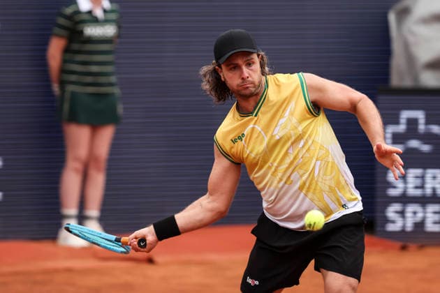 April 12, 2026, Barcelona, Barcelona, Spain: Marco Trungellitti of Argentina in action agaisnt Pedro Martinez of Spain in Qualifying match during the second day of the Barcelona Open Banc Sabadell 2026 at Real Club de Tenis Barcelona on April 12, 2026 in Barcelona, Spain. Barcelona Spain - ZUMAa181 20260412_zaa_a181_335 Copyright: xJavierxBorregox