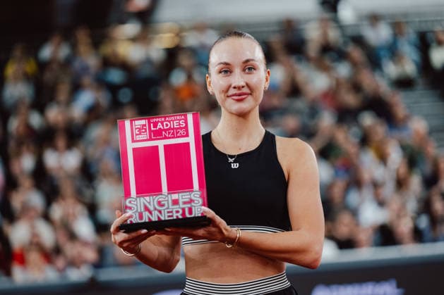 TENNIS - WTA, Tennis Damen Upper Austria Ladies Linz LINZ,AUSTRIA,12.APR.26 - TENNIS - WTA Tour, Upper Austria Ladies Linz. Image shows Anastasia Potapova (AUT). Keywords: medal  GEPAxpictures xAlexanderxSolc