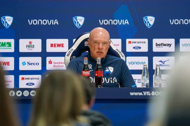 Germany Soccer 2 Bundesliga 2025 2026, Matchday 29 VfL Bochum vs Eintracht Braunschweig Vonovia Ruhrstadion Uwe Rösler Uwe Roesler Uwe Rosler Coach, VfL Bochum Press conference, Media Copyright: xJOERANxSTEINSIEKx