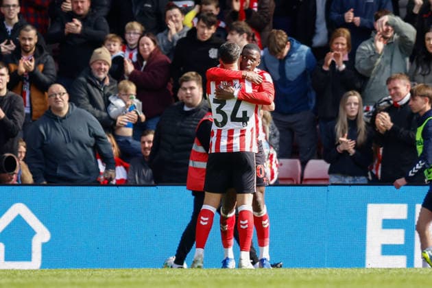 Sunderland v Tottenham Hotspur, Premier League Granit Xhaka of Sunderland congratulates Nordi Mukiele on scoring his sides first goal of the game during the Sunderland v Tottenham Hotspur Premier League match at the Stadium of Light, Sunderland, England on 12 April 2026 Credit: Craig Cowan Every Second Media Editorial use only. All images are copyright Every Second Media Limited. No images may be reproduced without prior permission. All rights reserved. Premier League and Football League images are subject to licensing agreements with Football DataCo Limited. see https: www.football-dataco.com Copyright: xIMAGO EveryxSecondxMediax ESM-1907-0062 CraigxCowanx xEveryxSecondxMediax