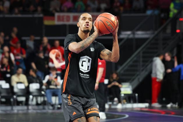 Kevin Yebo Niners Chemnitz, 00 when warming up, GER, FC Bayern Basketball vs Niners Chemnitz, Basketball, easycredit Basketball Bundesliga, 29 Matchday, Season 2025 2026, 12 04 2026, GER, FC Bayern Basketball vs Niners Chemnitz, Basketball, easycredit Basketball Bundesliga, 29 Matchday, Season 2025 2026, 12 04 2026 Muenchen Copyright: xEibner-Pressefoto JennixMaulx EP_JML