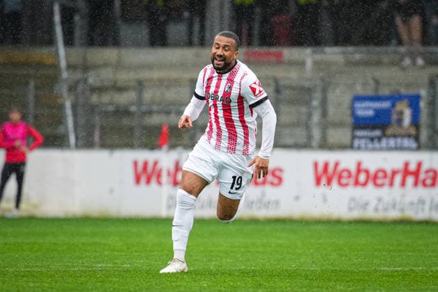 Deutschland, Fußball, Regionalliga Südwest, Saison 2025 2026, 28. Spieltag SC Freiburg II vs. Eintracht Trier Dreisamstadion (Freiburg): Daniel-Kofi Kyereh, Comeback, Freiburg Dreisamstadion Baden-Württemberg Deutschland *** Germany, Football, Regionalliga Südwest, Season 2025 2026, 28 Matchday SC Freiburg II vs Eintracht Trier Dreisamstadion Freiburg Daniel Kofi Kyereh, Comeback, Freiburg Dreisamstadion Baden Württemberg Germany Copyright: xFINLEYxMÖRCHx
