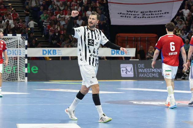 2026 04 12 xfsx Daikin HBL Handballl 1 Bundesliga Hamburger Sportverein Handball THW Kiel v l Domagoj Duvnjak THW Kiel ,4 cheering, cheering, cheering, cheering Copyright: HMBxMedia FernandoxSoares