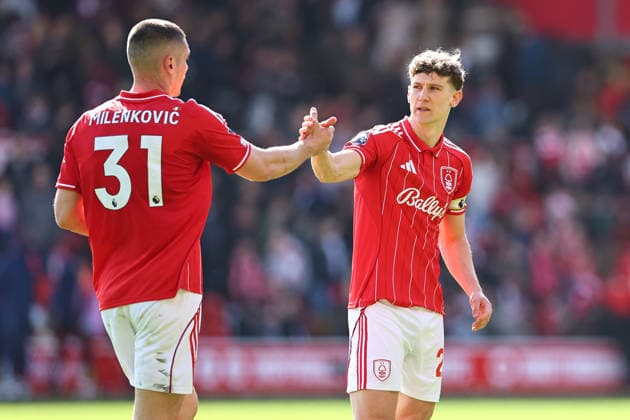 Nottingham Forest v Aston Villa, Premier League Nikola Milenkovic shakes hands with Ryan Yates of Nottingham Forest after the Nottingham Forest v Aston Villa Premier League match at the City Ground, West Bridgford, England on 12 April 2026 Credit: Ryan Crockett Every Second Media Editorial use only. All images are copyright Every Second Media Limited. No images may be reproduced without prior permission. All rights reserved. Premier League and Football League images are subject to licensing agreements with Football DataCo Limited. see https: www.football-dataco.com Copyright: xIMAGO EveryxSecondxMediax ESM-1903-0066 RyanxCrockettx xEveryxSecondxMediax
