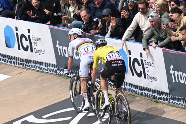 12-04-2026 Paris - Roubaix; 2026, Uae Emirates - Xrg; 2026, Visma - Lease A Bike; Pogacar, Tadej; Van Aert, Wout; Roubaix; 