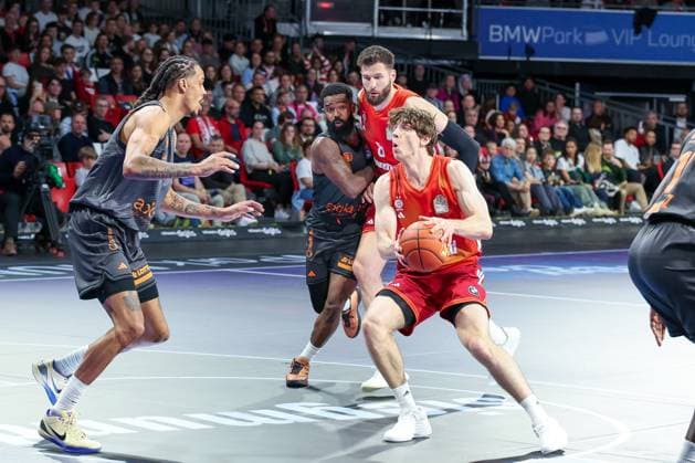 Justinian Jessup 10 FC Bayern Muenchen Basketball in action, FC Bayern Muenchen Basketball vs Niners Chemnitz, easyCredit BBL, Basketball, Bundesliga, Men, Main Round, April 12, 2026 Muenchen Bayern Germany Copyright: xkolbert-press MartinxAgüerax