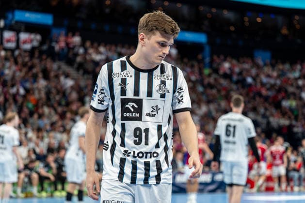 12 04 2026, xdobgx, Handball Daikin HBL, Handball Sport Verein Hamburg THW Kiel v l Bence Imre Kiel, 91 Portrait, Portraet, single image