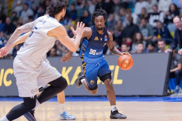 Frankfurt Skyliners MLP Academics Heidelberg, easyCredit BBL Isaiah Swope Skyliners, 1 match of the easyCredit BBL between Frankfurt Skyliners and MLP Academics Heidelberg on April 12, 2026 at the Süwag Energie ARENA in Frankfurt am Main , Frankfurt am Main Hessen Germany Süwag Energie ARENA