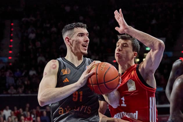 German Basketball Bundesliga BBL , FC Bayern Munich Basketball vs NINERS Chemnitz, Munich FC Bayern Basketball, NINERS Chemnitz, 2026 04 12 in Munich SAP Garden MINCHEV Yordan NINERS Chemnitz Power Forward PF Nr91 CHE91 , LUCIC Vladimir FC Bayern Munich Basketball Small Forward SF Nr11 FCBB11 sportworld Munich SAP Garden Bayern Germany