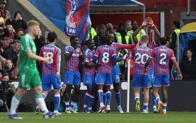 LONDON, ENGLAND, APRIL 12: GOAL 1-1, Jean-Philippe Mateta of Crystal Palace goal celebration with Jefferson Lerma & Tyrick Mitchell of Crystal Palace during the Premier League match between Crystal Palace FC v Newcastle United FC at Selhurst Park Stadium, London, England, on April 12. (Photo by Daniel Weir) Copyright: xDanielxWeir SportsxPressxPhotox Sportspressphoto_SPR128278