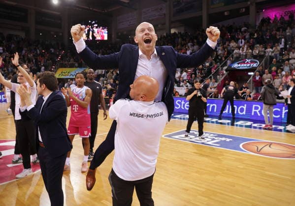 Co-coach Lionel Bosco, physiotherapist Bogdan Suciu Telekom Baskets Bonn after victory against Basketball Löwen Loewen Braunschweig 29 Speiltag Saison 2025 26
